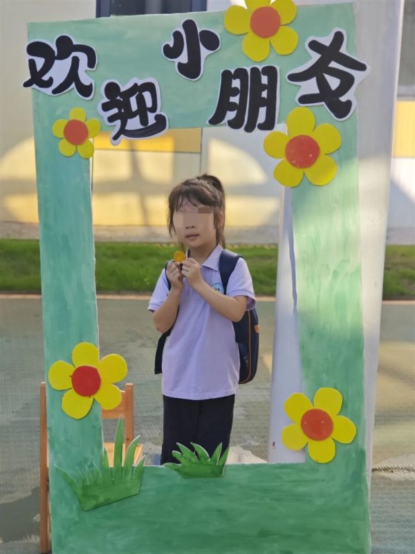 金牛所 5岁女童被废弃水泥杆砸中身亡，父亲：目前仍不知属哪个部门